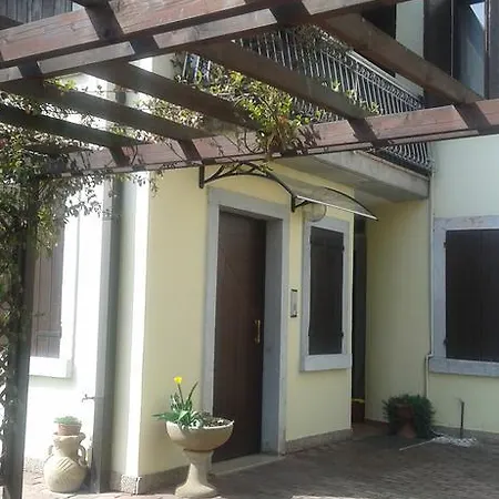 Casa Monika